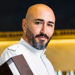 Artur Martínez