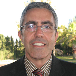 Miguel Martín Almendros